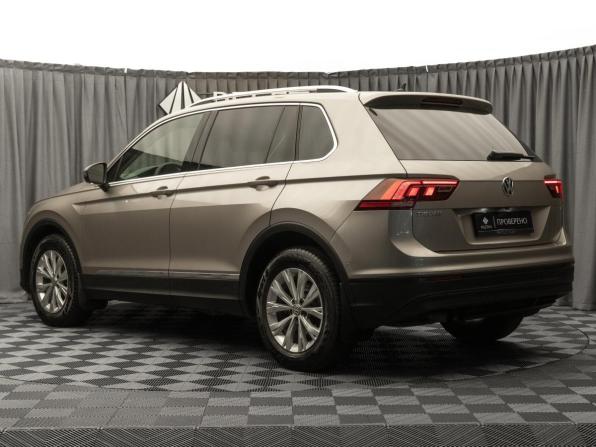 Volkswagen Tiguan II с пробегом 2017 года, цена 1 900 000 рублей, 241775 км, внедорожник, Автокод Объявления