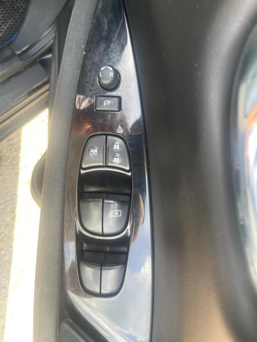 Nissan Leaf I (ZE0/AZE0) Ижевск  - изображение 9