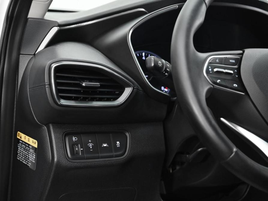 Hyundai Santa Fe IV Москва  - изображение 7