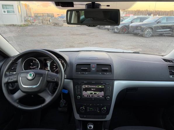 Skoda Yeti I с пробегом 2013 года, цена 845 000 рублей, 168500 км, внедорожник, Автокод Объявления