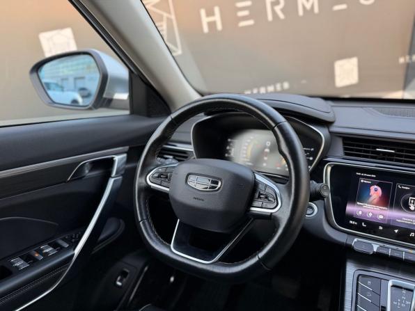Geely Atlas Pro с пробегом 2022 года, цена 1 849 000 рублей, 74495 км, внедорожник, Автокод Объявления