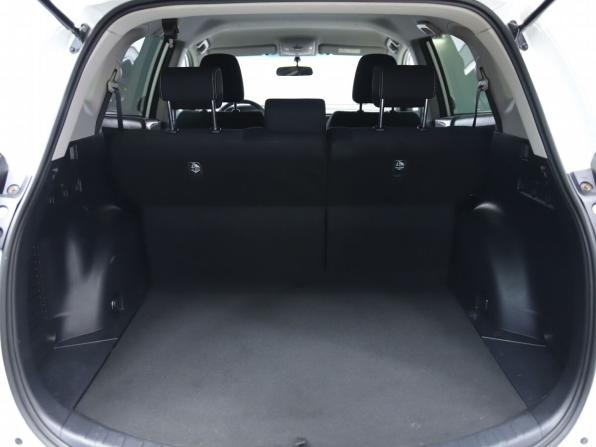 Toyota RAV4 IV (XA40) Рестайлинг с пробегом 2017 года, цена 2 270 000 рублей, 199907 км, внедорожник, Автокод Объявления