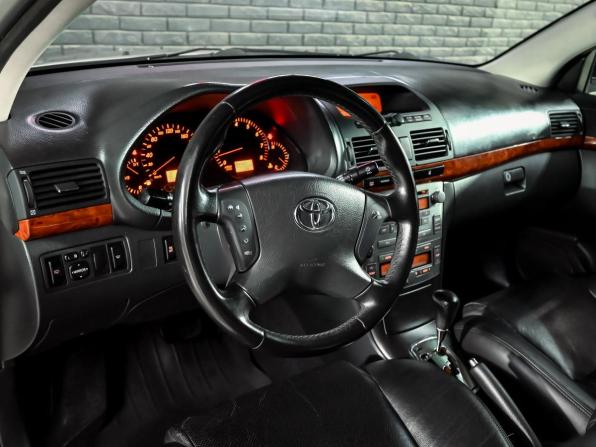 Toyota Avensis II с пробегом 2006 года, цена 800 000 рублей, 229010 км, седан, Автокод Объявления
