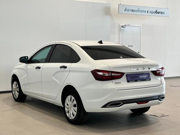 Lada (ВАЗ) Vesta I Рестайлинг (NG) с пробегом 2024 года, цена 1 080 000 рублей, 48932 км, седан, Автокод Объявления