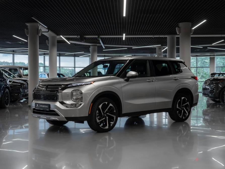 Mitsubishi Outlander IV Москва  - изображение 1
