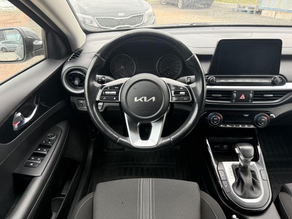 Kia Cerato IV Рестайлинг с пробегом 2022 года, цена 2 100 000 рублей, 90000 км, седан, Автокод Объявления