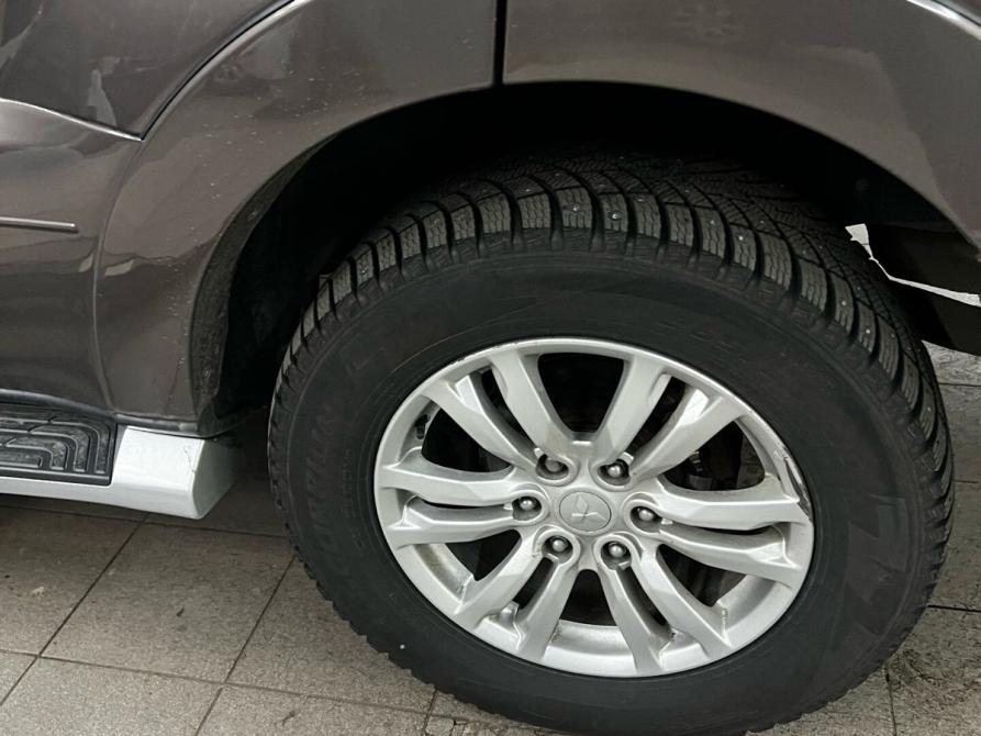 Mitsubishi Pajero IV Рестайлинг 2 Санкт-Петербург  - изображение 6