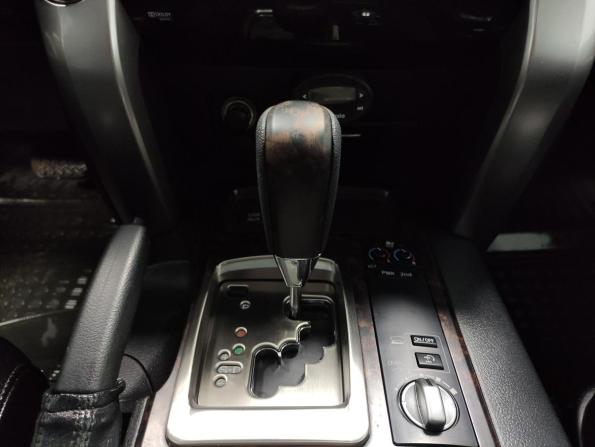 Toyota Land Cruiser 200 Series Рестайлинг 1 с пробегом 2014 года, цена 3 300 000 рублей, 365300 км, внедорожник, Автокод Объявления