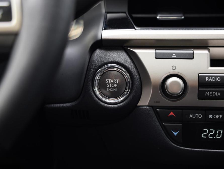 Lexus ES VI Рестайлинг Санкт-Петербург  - изображение 18