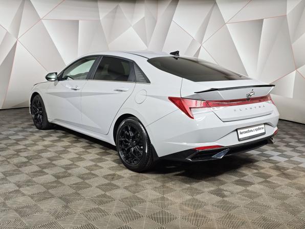 Hyundai Elantra VII (CN7) с пробегом 2022 года, цена 2 065 000 рублей, 92560 км, седан, Автокод Объявления