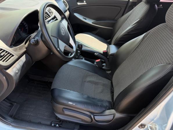 Hyundai Solaris I с пробегом 2013 года, цена 770 000 рублей, 130809 км, седан, Автокод Объявления