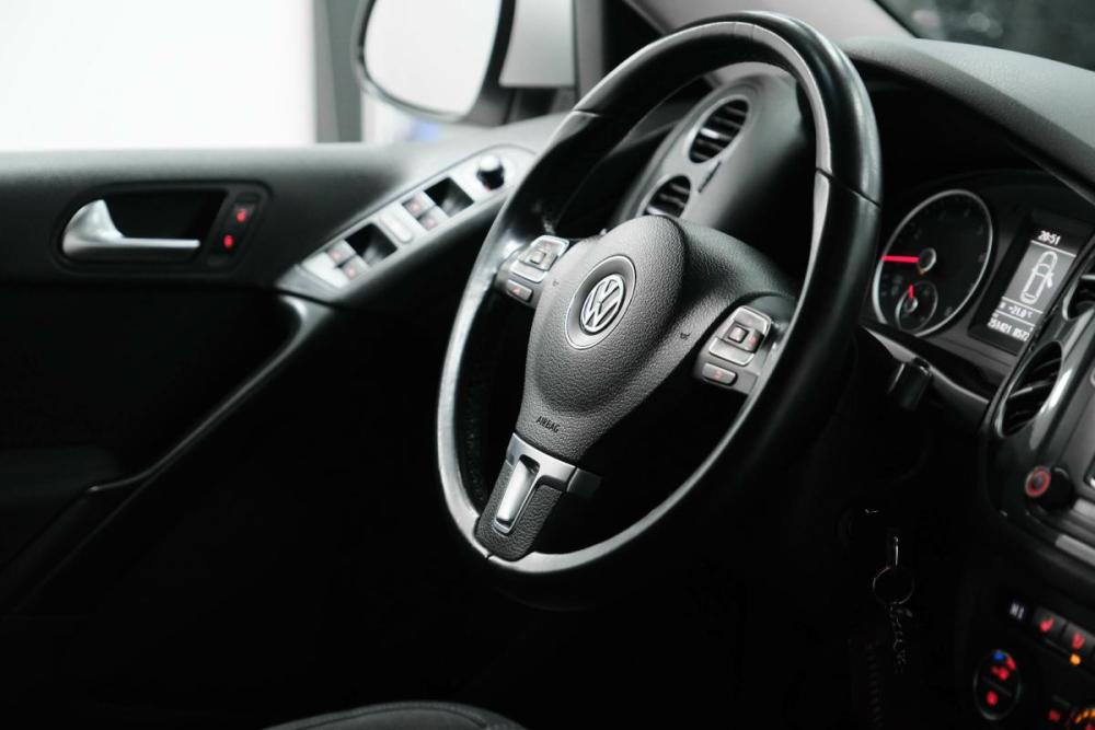 Volkswagen Tiguan I Рестайлинг Казань  - изображение 17