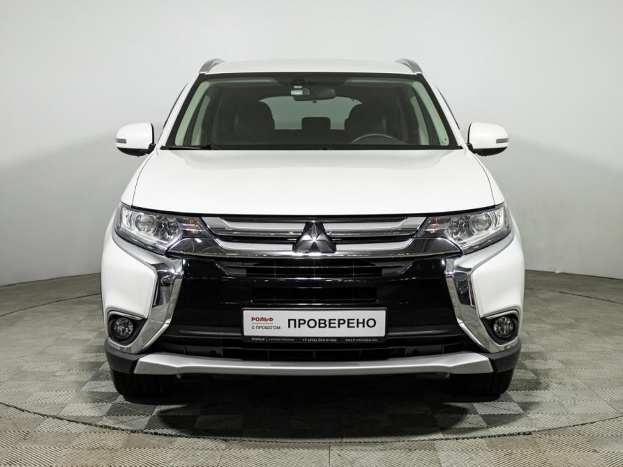 Mitsubishi Outlander III Рестайлинг 2 Санкт-Петербург  - изображение 2