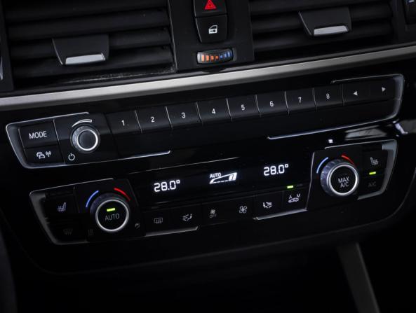 BMW 1 серии II (F20/F21) Рестайлинг с пробегом 2017 года, цена 1 750 000 рублей, 101323 км, хэтчбек, Автокод Объявления