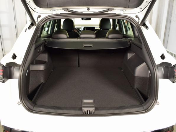 Volkswagen Tiguan III (China Market) с пробегом 2026 года, цена 4 699 995 рублей, 40 км, внедорожник, Автокод Объявления