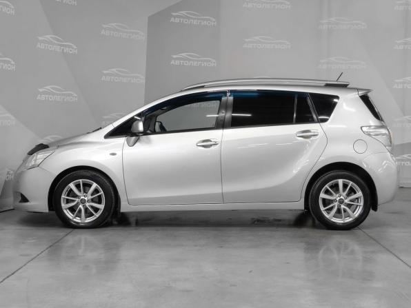 Toyota Verso I с пробегом 2010 года, цена 900 000 рублей, 250000 км, компактвэн, Автокод Объявления