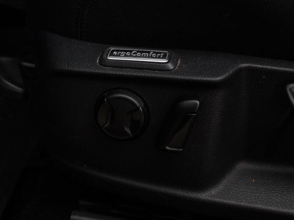 Volkswagen Passat B8 с пробегом 2019 года, цена 2 190 000 рублей, 175961 км, седан, Автокод Объявления