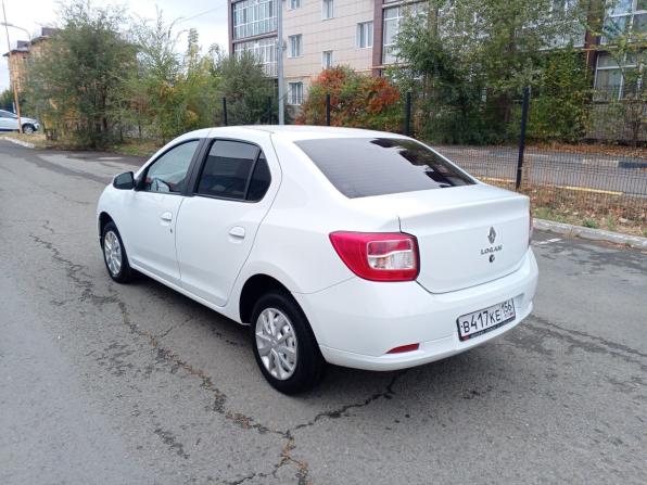 Renault Logan II Рестайлинг с пробегом 2022 года, цена 1 030 000 рублей, 91313 км, седан, Автокод Объявления