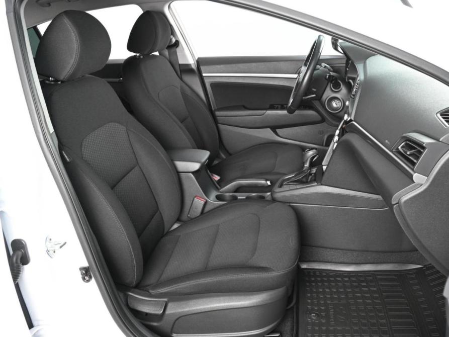 Hyundai Elantra VI (AD) Рестайлинг Ростов-на-Дону  - изображение 8