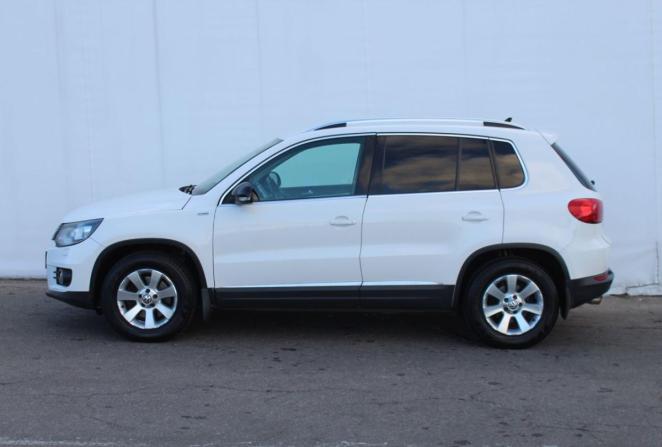 Volkswagen Tiguan I Рестайлинг с пробегом 2013 года, цена 1 370 000 рублей, 239399 км, внедорожник, Автокод Объявления