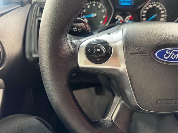 Ford Focus III с пробегом 2013 года, цена 879 000 рублей, 187239 км, хэтчбек, Автокод Объявления