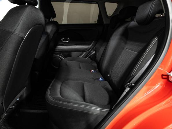 Kia Soul II Рестайлинг с пробегом 2019 года, цена 1 899 700 рублей, 103286 км, хэтчбек, Автокод Объявления