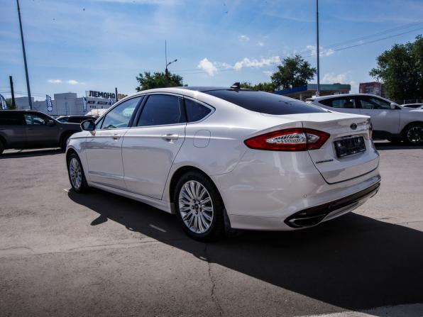 Ford Mondeo V с пробегом 2017 года, цена 1 370 000 рублей, 230562 км, седан, Автокод Объявления