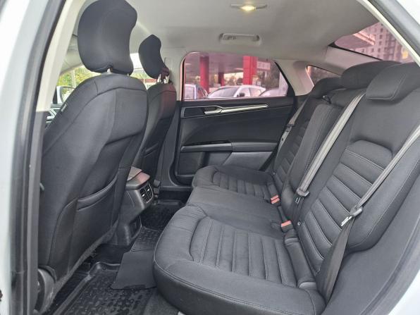 Ford Mondeo V с пробегом 2018 года, цена 1 439 000 рублей, 198169 км, седан, Автокод Объявления