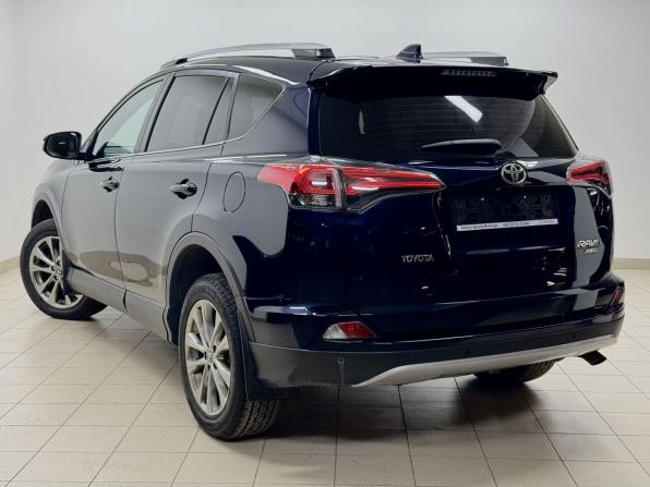 Toyota RAV4 IV (XA40) Рестайлинг с пробегом 2018 года, цена 2 760 000 рублей, 138000 км, внедорожник, Автокод Объявления