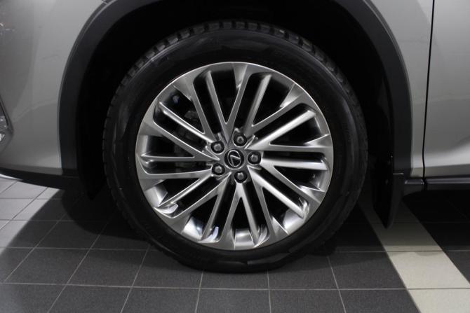 Lexus RX IV Рестайлинг с пробегом 2021 года, цена 6 900 000 рублей, 57874 км, внедорожник, Автокод Объявления