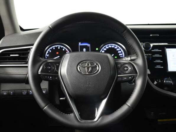 Toyota Camry VIII (XV70) с пробегом 2019 года, цена 2 317 100 рублей, 145289 км, седан, Автокод Объявления