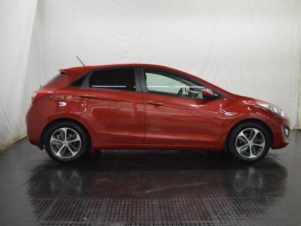Hyundai i30 II Рестайлинг с пробегом 2015 года, цена 999 000 рублей, 171778 км, хэтчбек, Автокод Объявления