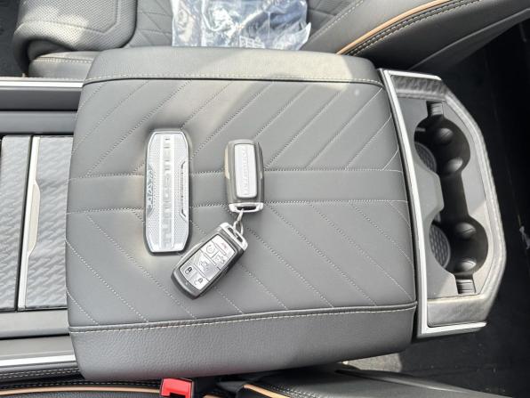 Ram 1500 V Рестайлинг с пробегом 2026 года, цена 10 990 000 рублей, 80 км, offers.body_type.unknown, Автокод Объявления