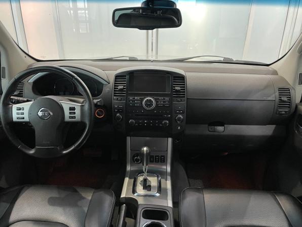 Nissan Pathfinder III Рестайлинг с пробегом 2012 года, цена 1 439 000 рублей, 258255 км, внедорожник, Автокод Объявления