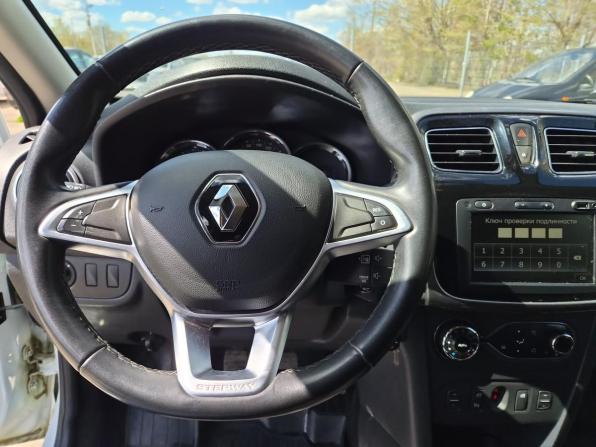 Renault Sandero II Рестайлинг с пробегом 2018 года, цена 1 225 000 рублей, 60353 км, хэтчбек, Автокод Объявления