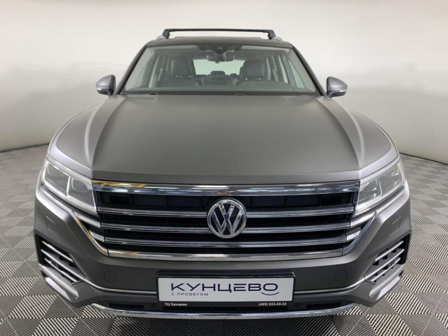Volkswagen Touareg III Москва  - изображение 2