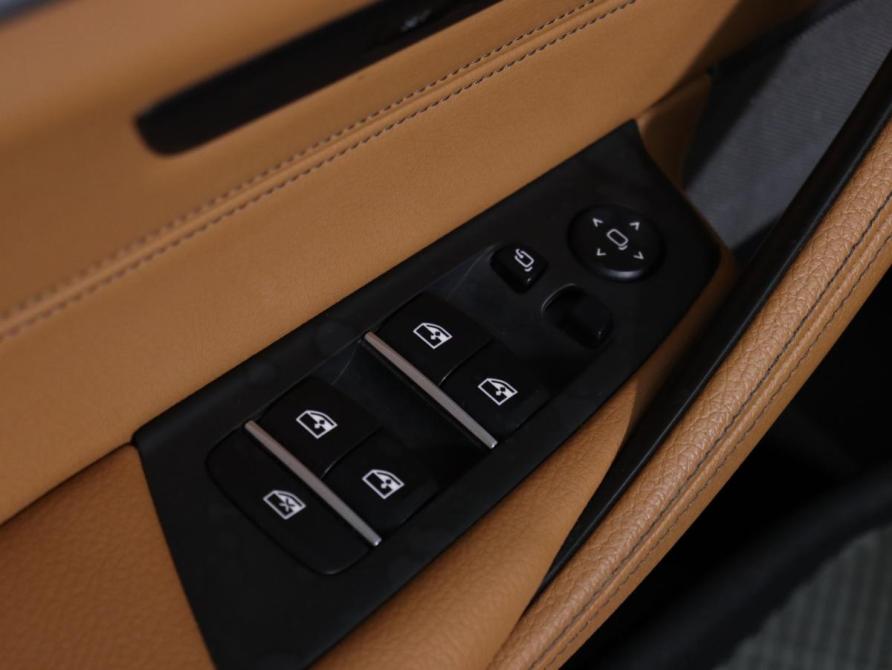 BMW 5 серии VII (G30/G31/G38) Рестайлинг Санкт-Петербург  - изображение 16