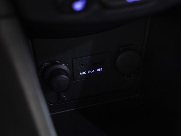 Hyundai Solaris I с пробегом 2013 года, цена 649 000 рублей, 150596 км, седан, Автокод Объявления