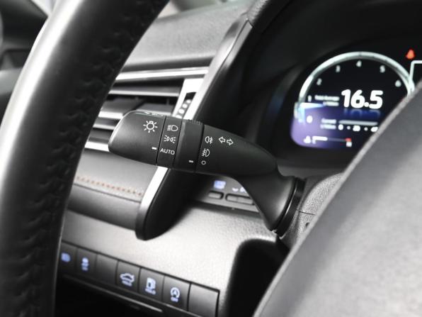 Toyota Camry VIII (XV70) Рестайлинг с пробегом 2023 года, цена 3 509 000 рублей, 59784 км, седан, Автокод Объявления