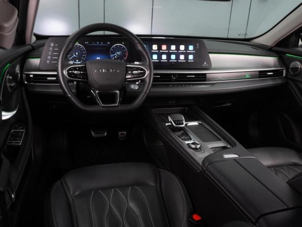 Chery Arrizo 8 с пробегом 2023 года, цена 2 174 000 рублей, 18402 км, седан, Автокод Объявления