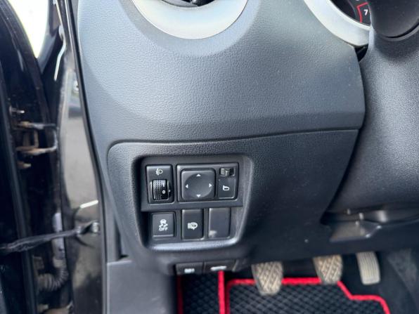 Nissan Juke I с пробегом 2012 года, цена 1 200 000 рублей, 107542 км, внедорожник, Автокод Объявления