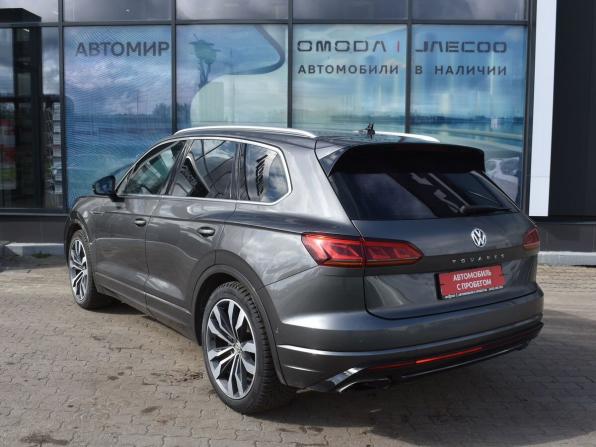 Volkswagen Touareg III с пробегом 2018 года, цена 3 880 000 рублей, 94900 км, внедорожник, Автокод Объявления
