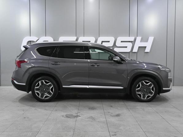 Hyundai Santa Fe IV Рестайлинг с пробегом 2021 года, цена 3 549 000 рублей, 124060 км, внедорожник, Автокод Объявления