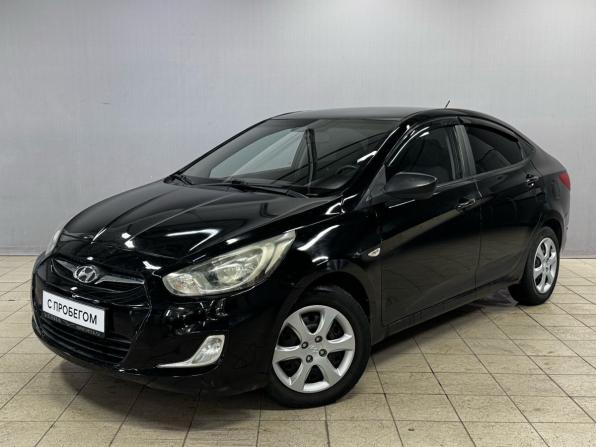 Hyundai Solaris I с пробегом 2013 года, цена 650 000 рублей, 74952 км, седан, Автокод Объявления