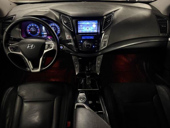 Hyundai i40 I с пробегом 2013 года, цена 990 000 рублей, 228810 км, седан, Автокод Объявления