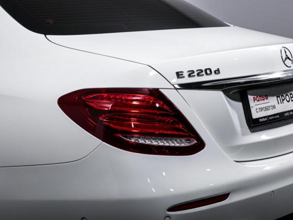 Mercedes-Benz E-Класс V (W213 S213 C238) с пробегом 2020 года, цена 3 307 336 рублей, 89133 км, седан, Автокод Объявления