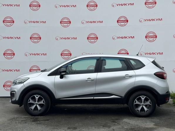 Renault Kaptur I с пробегом 2017 года, цена 888 000 рублей, 185287 км, внедорожник, Автокод Объявления