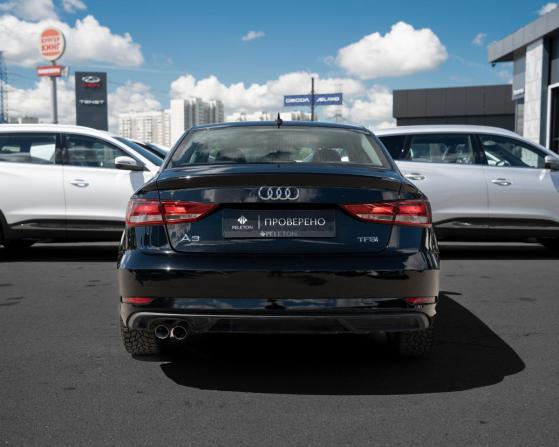 Audi A3 III (8V) Рестайлинг с пробегом 2017 года, цена 1 375 000 рублей, 139000 км, седан, Автокод Объявления