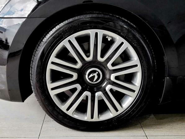 Hyundai Equus II Рестайлинг с пробегом 2014 года, цена 1 810 000 рублей, 196799 км, седан, Автокод Объявления