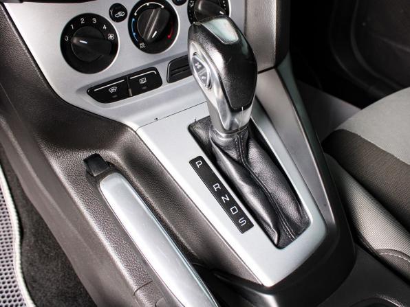 Ford Focus III с пробегом 2013 года, цена 890 000 рублей, 257792 км, седан, Автокод Объявления